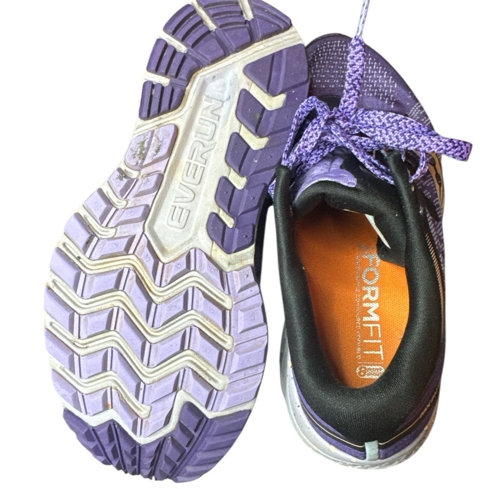 Saucony Women's Purple Running Shoes - Picture 3 of 5